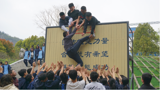 特辑(五)正青春何远不届，展芳华壮志凌云1474.png