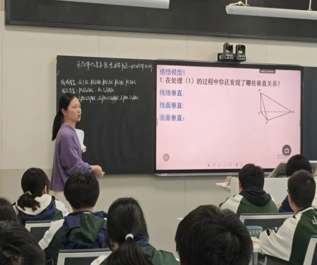 屏幕截图_20-4-2026_104536_www.xxfx.net.jpeg